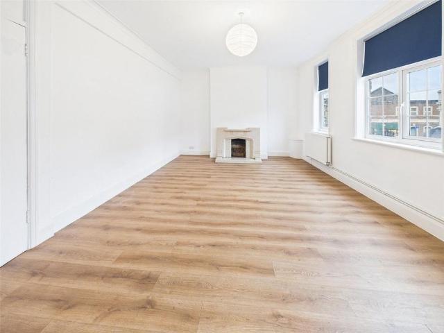 House for rent in St Margarets, Greater London