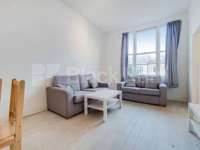 Apartment for rent in Archway, Greater London