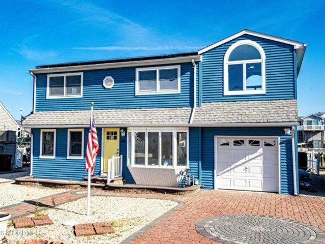 House for sale in Manahawkin, New Jersey