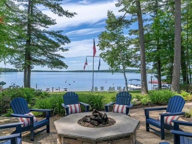 House for sale in Manchester, Maine