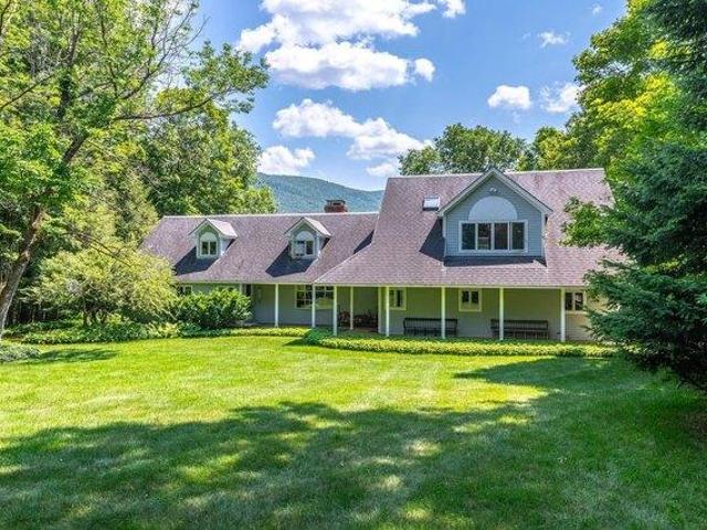 House for sale in Manchester, Bennington County