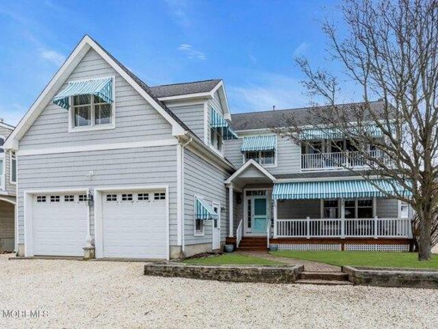 House for sale in Mantoloking, New Jersey