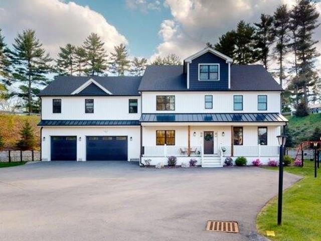 House for sale in Crownridge Estates, Medfield