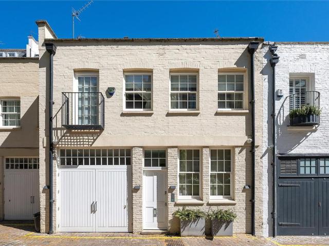 House for sale in South Kensington, Greater London
