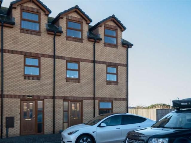 Townhouse for sale in Barrow