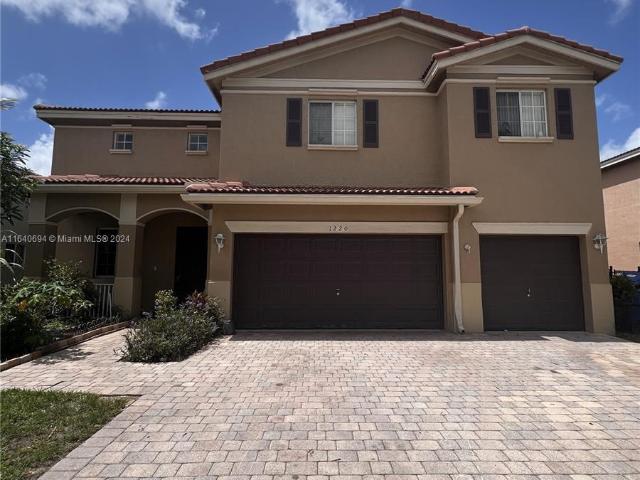 Townhouse for rent in Miami