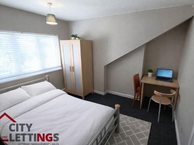 Room for rent in Old Lenton, Haddon