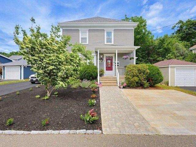 House for sale in Middleboro, Massachusetts
