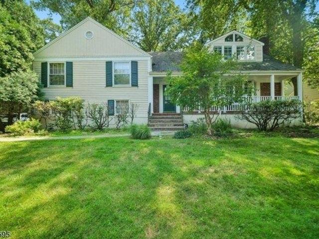 House for sale in Short Hills, Millburn