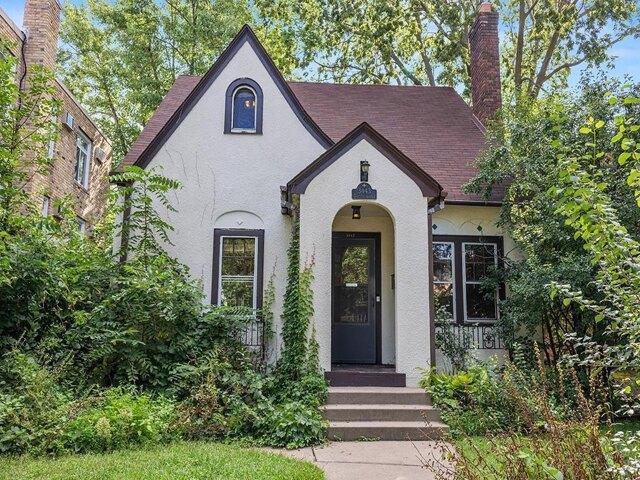 House for sale in Hennepin, Minnesota