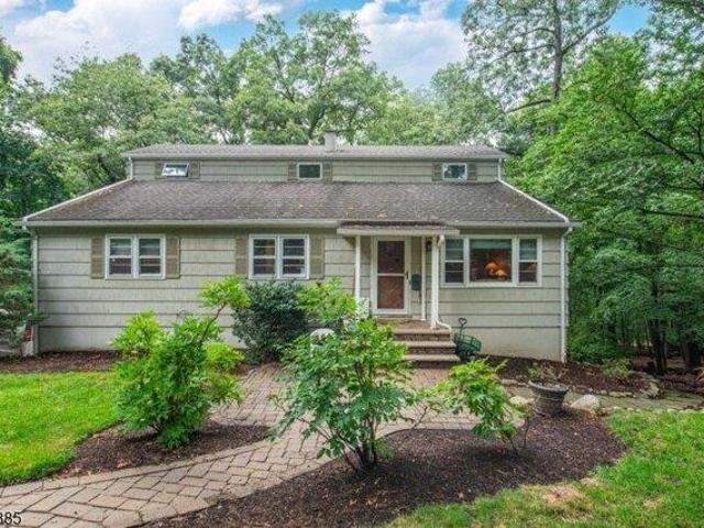 House for sale in Montvale, Bergen County