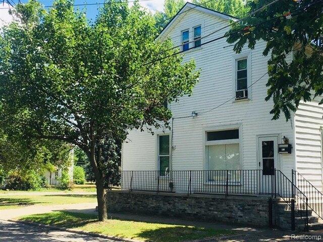 House for sale in Mount Clemens