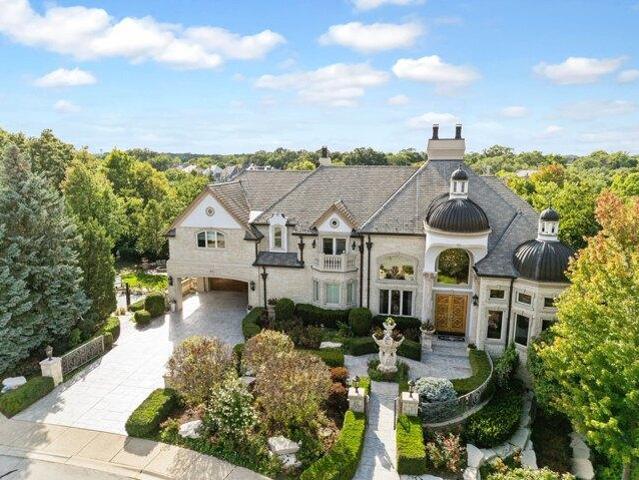 House for sale in Naperville, Illinois