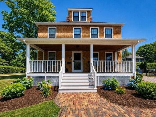House for sale in Narragansett, Rhode Island
