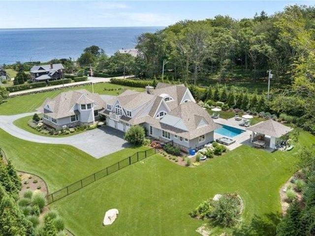 House for sale in Narragansett, South County