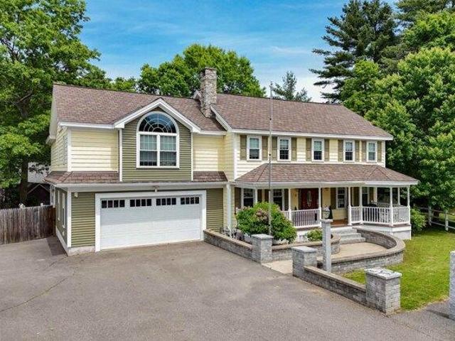House for sale in New Hampshire