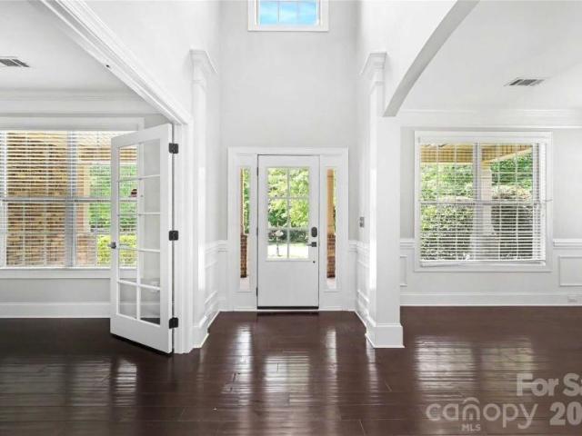 House for sale in Mecklenburg, North Carolina