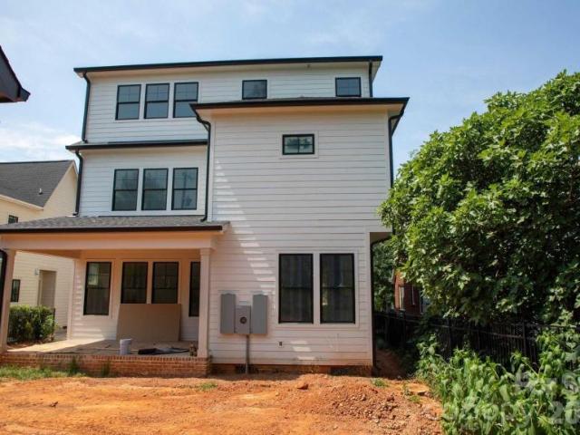 House for sale in Mecklenburg, North Carolina