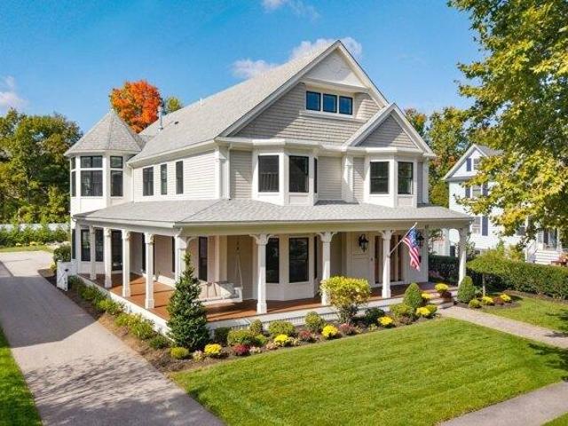 House for sale in Needham Heights, Needham