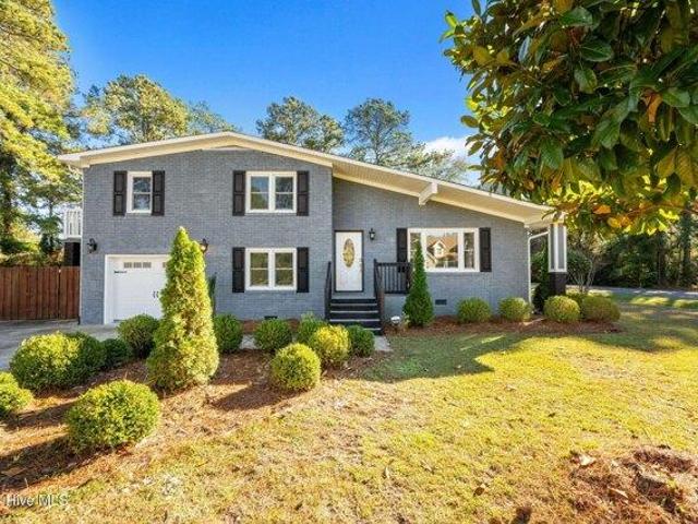 House for sale in New Bern, North Carolina
