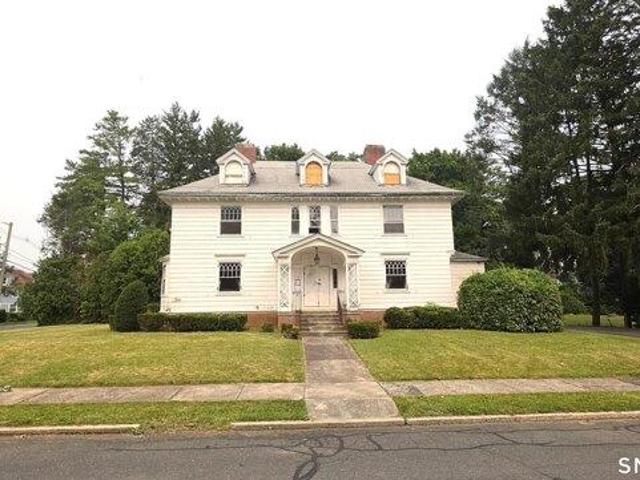 House for sale in New Britain, Connecticut