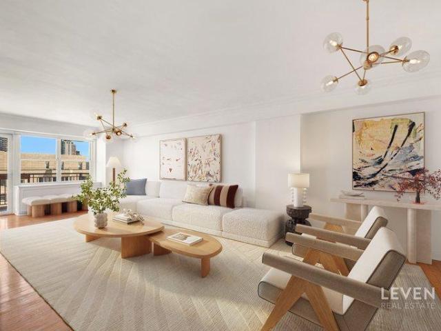 Apartment for sale in Arverne, New York