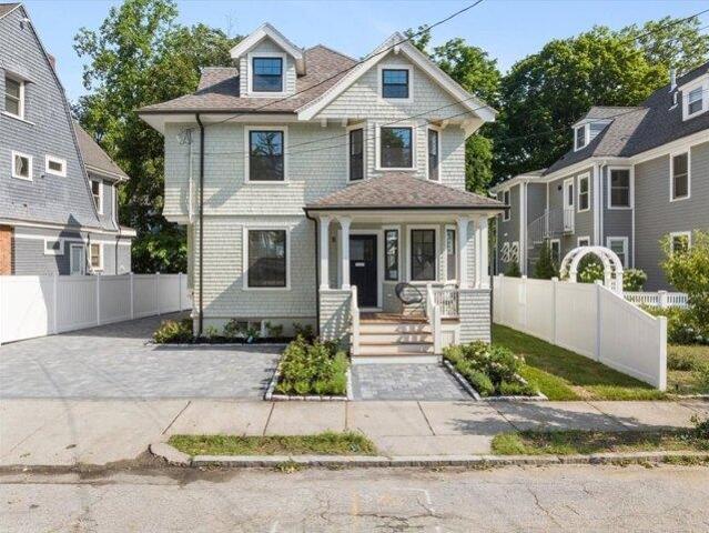 House for sale in Auburndale, Massachusetts