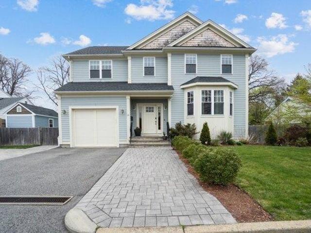 House for sale in Oak Hill Park, Newton