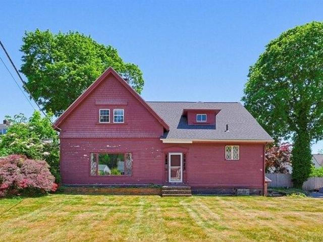 House for sale in Bristol, Massachusetts