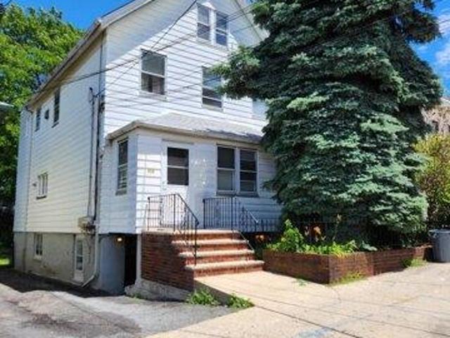 House for sale in Hudson, New Jersey