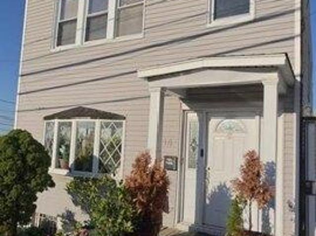 House for sale in Hudson, New Jersey