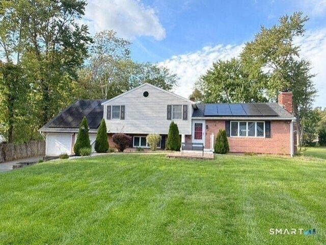 House for sale in Montowese, North Haven
