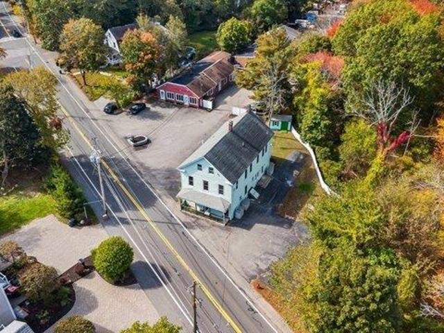 House for sale in North Reading, Massachusetts