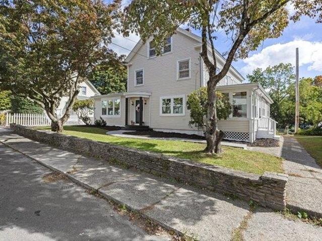 House for sale in Whitinsville Historic District, Northbridge
