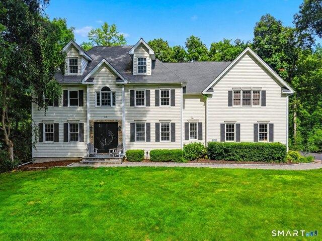 House for sale in West Norwalk, Norwalk