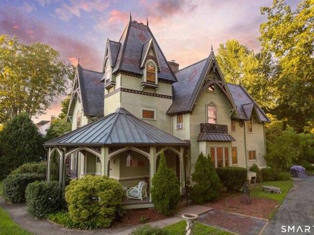 House for sale in Norwich, Connecticut