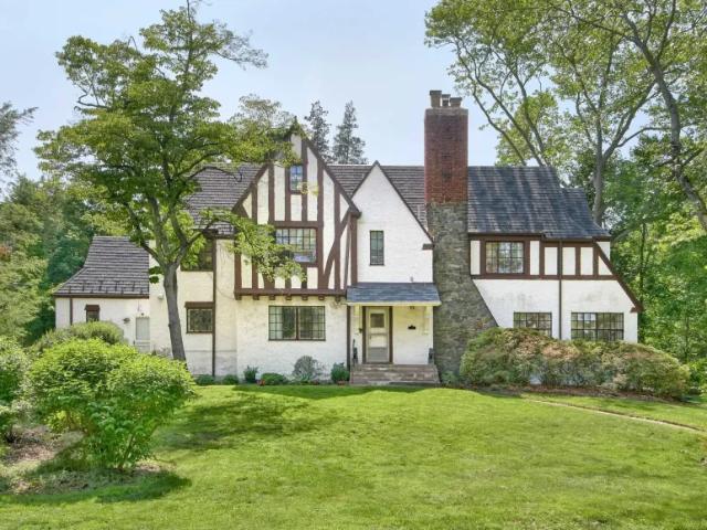 House for sale in New Rochelle, New York