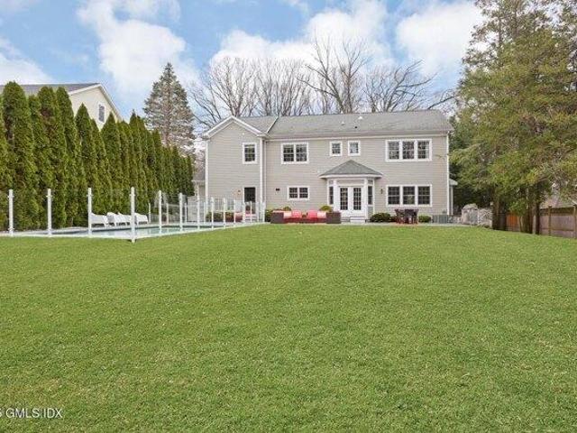 House for sale in Old Greenwich