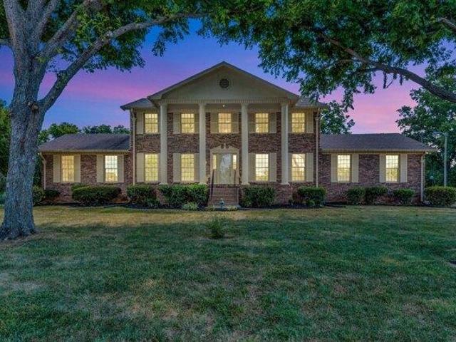 House for sale in Old Hickory, Tennessee