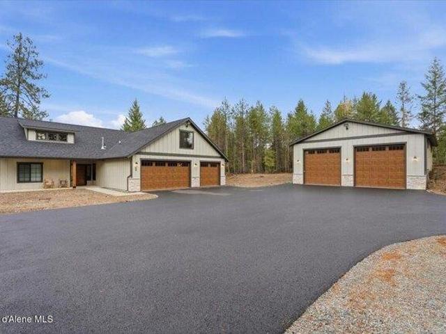 House for sale in Oldtown, Idaho