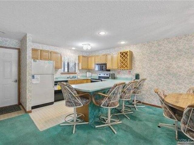 Condo for sale in Osage Beach, Missouri