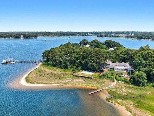 House for sale in Barnstable, Massachusetts