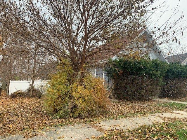 House for sale in Ottawa, Illinois