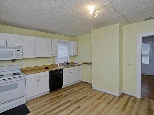 House for sale in Hampden, Massachusetts