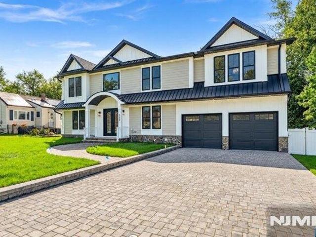 House for sale in Paramus, Bergen County