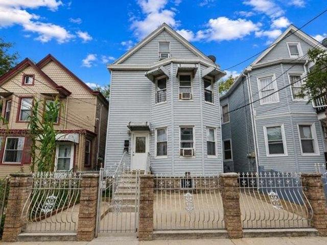 House for sale in Passaic, Passaic County
