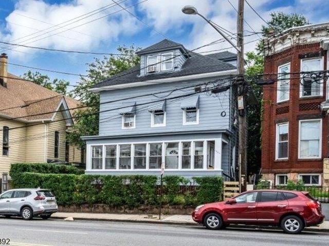 House for sale in Passaic, New Jersey