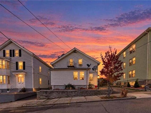 House for sale in Woodlawn, Pawtucket