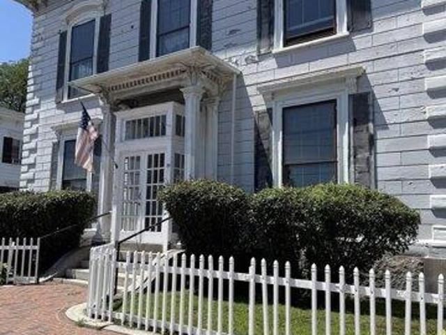 House for sale in Peabody, Essex County