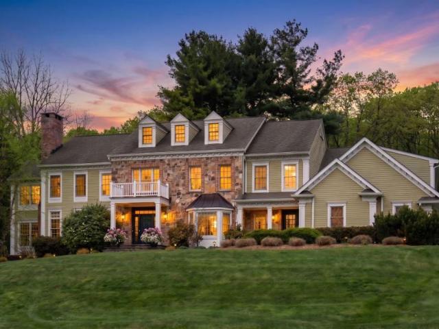House for sale in Gladstone, New Jersey